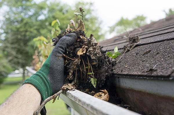 we use a combination of hand cleaning and power washing for gutter cleaning